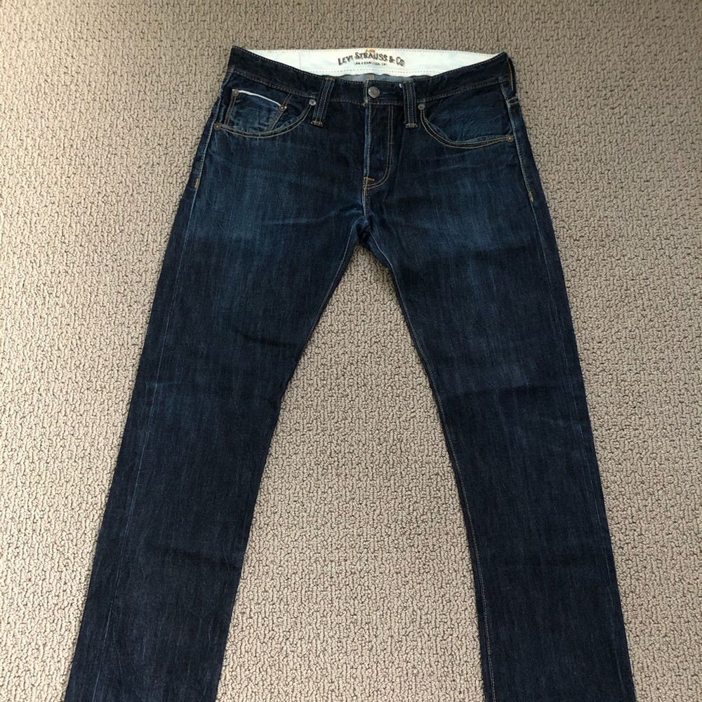 Levi’s 504 slim fit